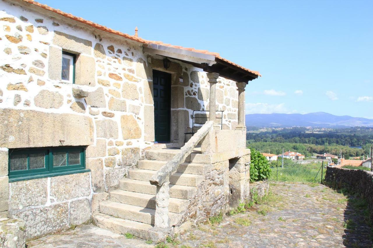 בית הארחה וילה נובה דה סרביירה 	Casas Da Loureira - Casa Do Pote מראה חיצוני תמונה